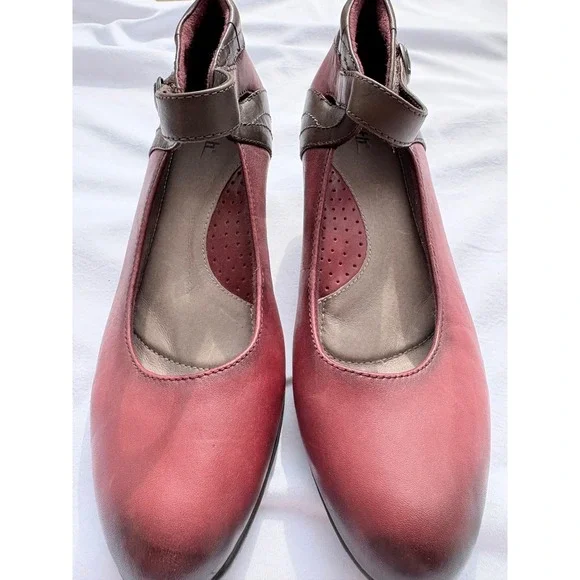 Earth Garnet Wine Leather Ankle Strap Mary Jane Pumps Heels Brown Accents 8B - Picture 5 of 7